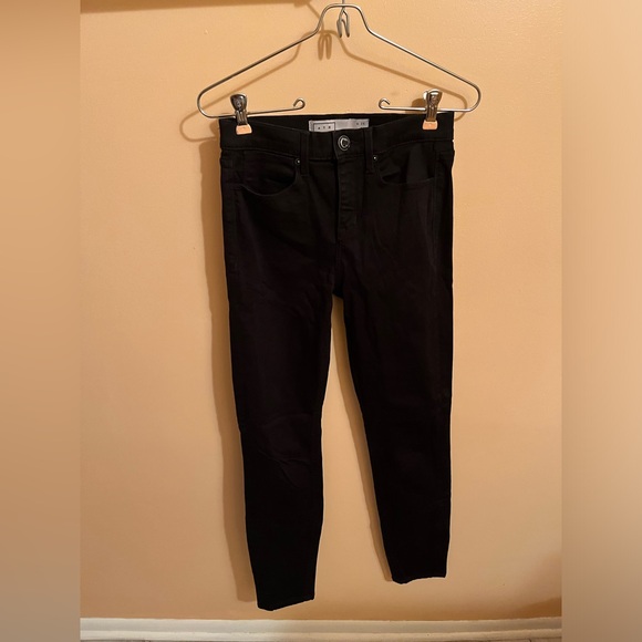 AYR Skinny Jeans in Jet Black - Picture 2 of 8